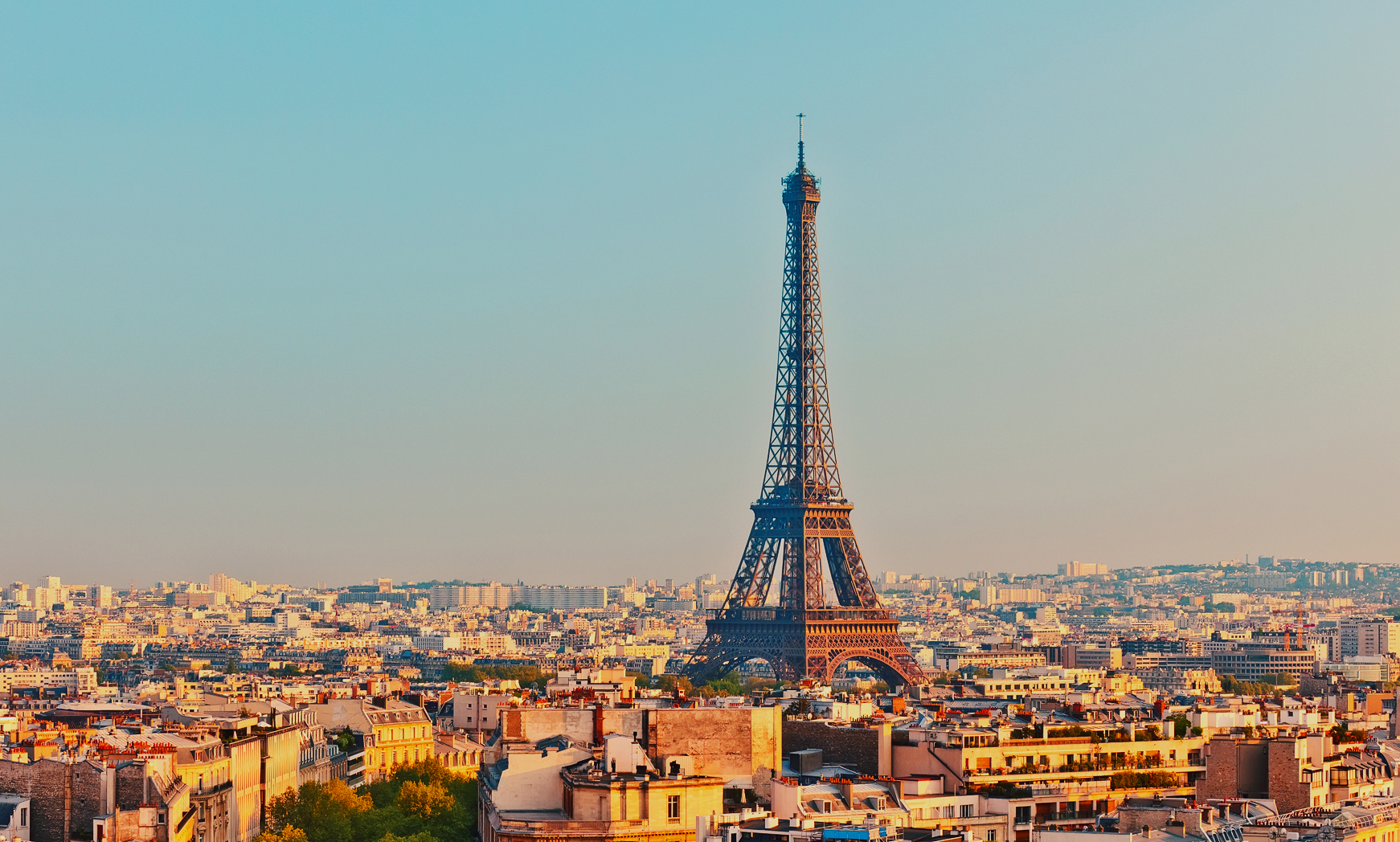 http://www.roadtotravel.com/wp-content/uploads/2014/07/eiffel-5.jpg